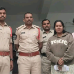 Kurnool police helping women passengers